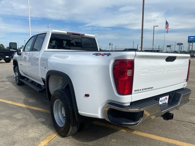 New 2026 Chevrolet Silverado 3500 LT AWD/4WD image 15