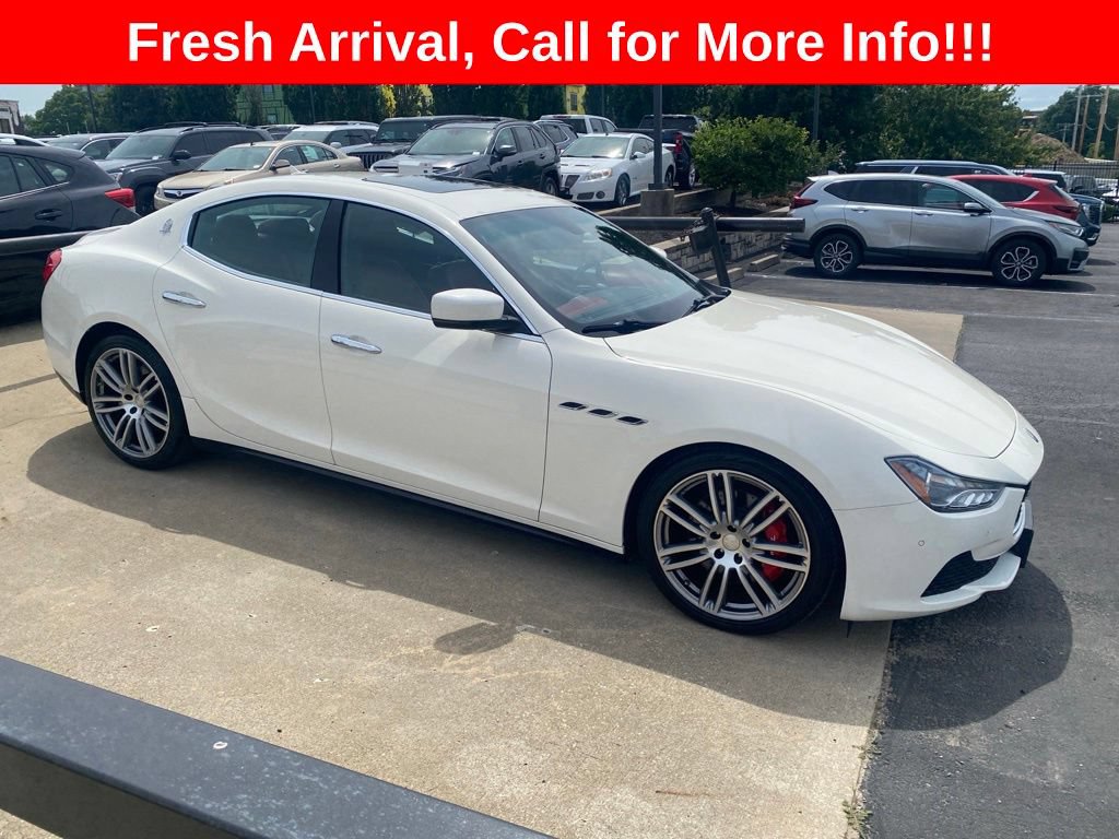 Used 2016 Maserati Ghibli S Q4 AWD/4WD image 2