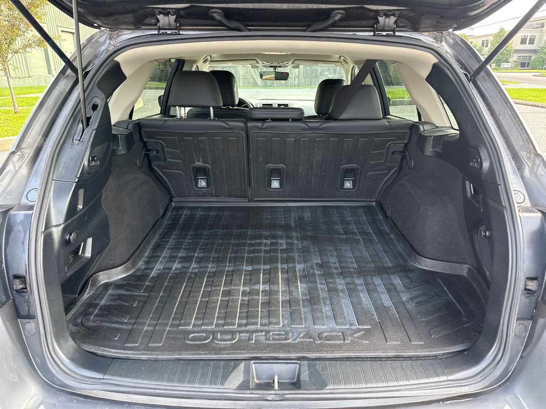 Used 2019 Subaru Outback 2.5i Limited w/ Protection Package #1 AWD/4WD image 12