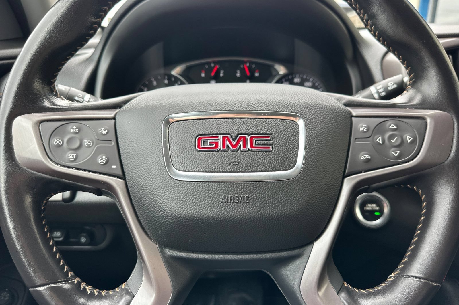 Certified 2022 GMC Terrain AT4 w/ Infotainment Package II AWD/4WD image 32