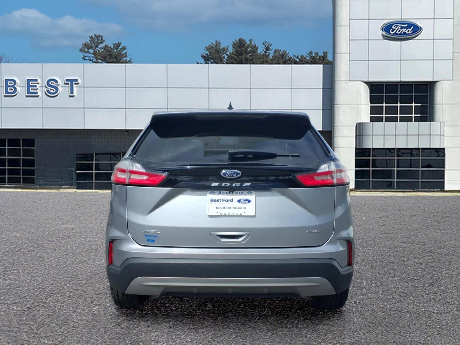 Used 2024 Ford Edge SEL w/ Convenience Package AWD/4WD image 5