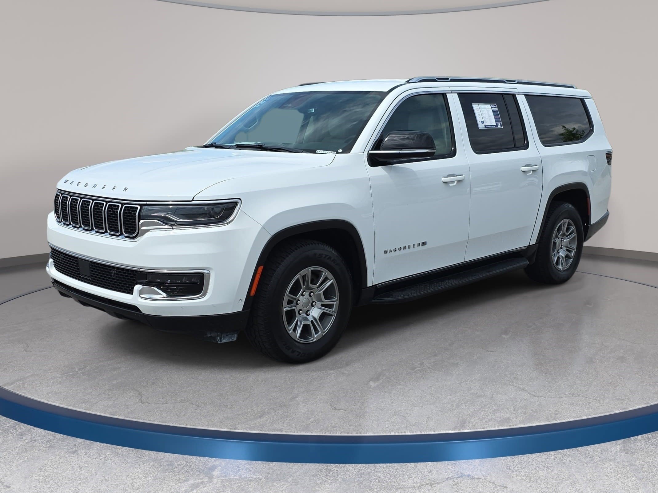 Used 2024 Jeep Wagoneer L 4WD image 1