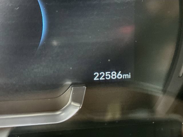 Used 2021 Hyundai Ioniq Limited FWD image 17