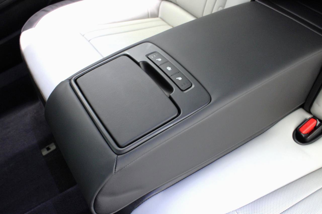 Used 2019 Genesis G80 3.3T Sport image 41