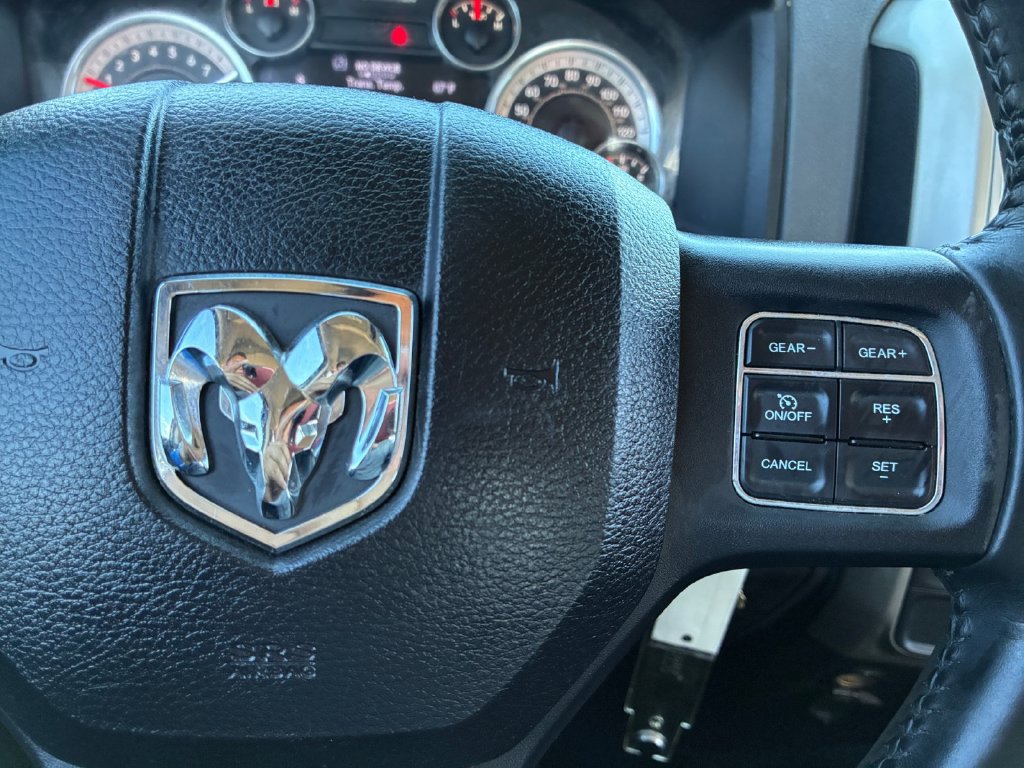 Used 2015 RAM 1500 Lone Star RWD image 12