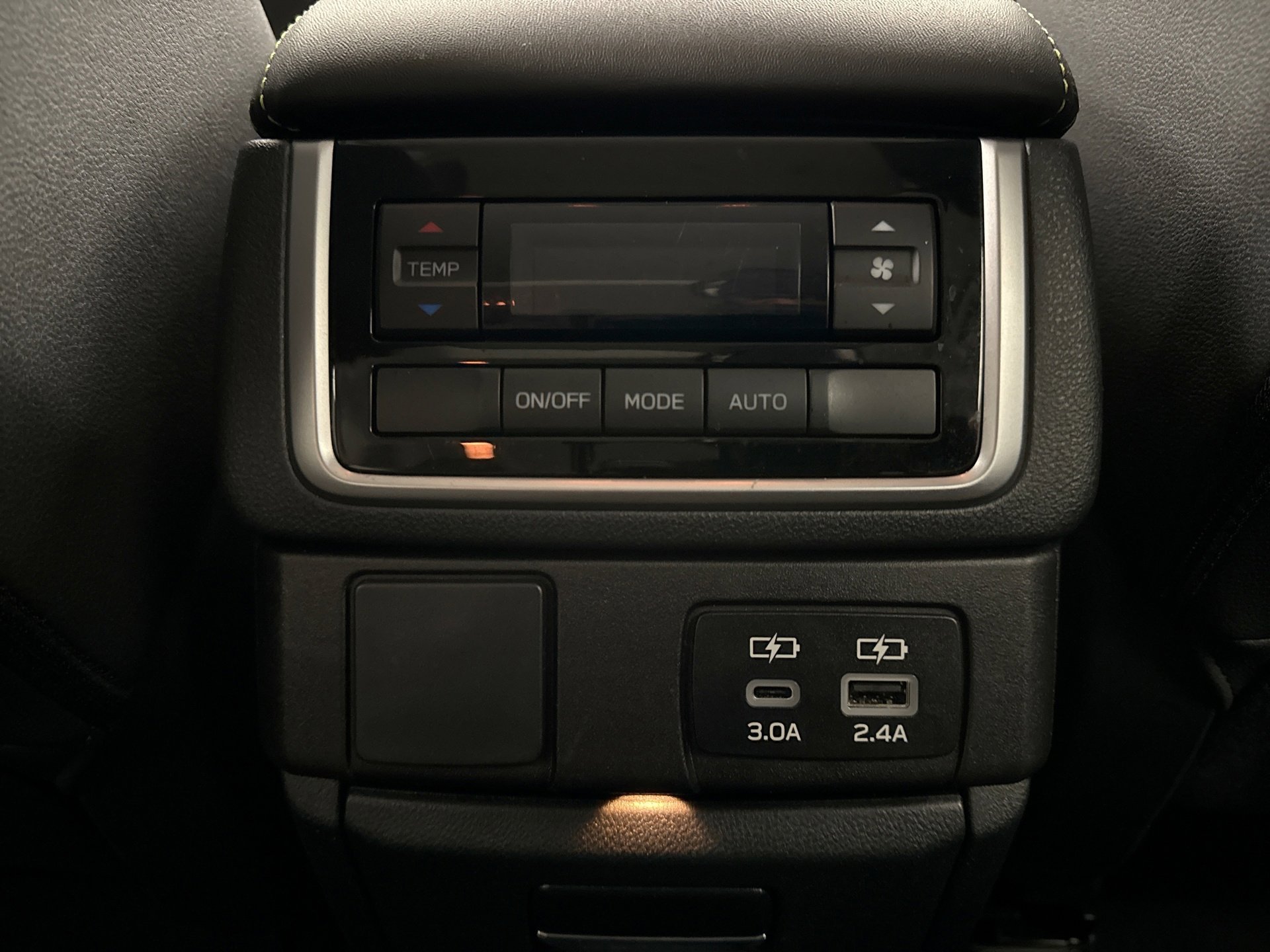 Used 2023 Subaru Ascent Onyx Edition image 19