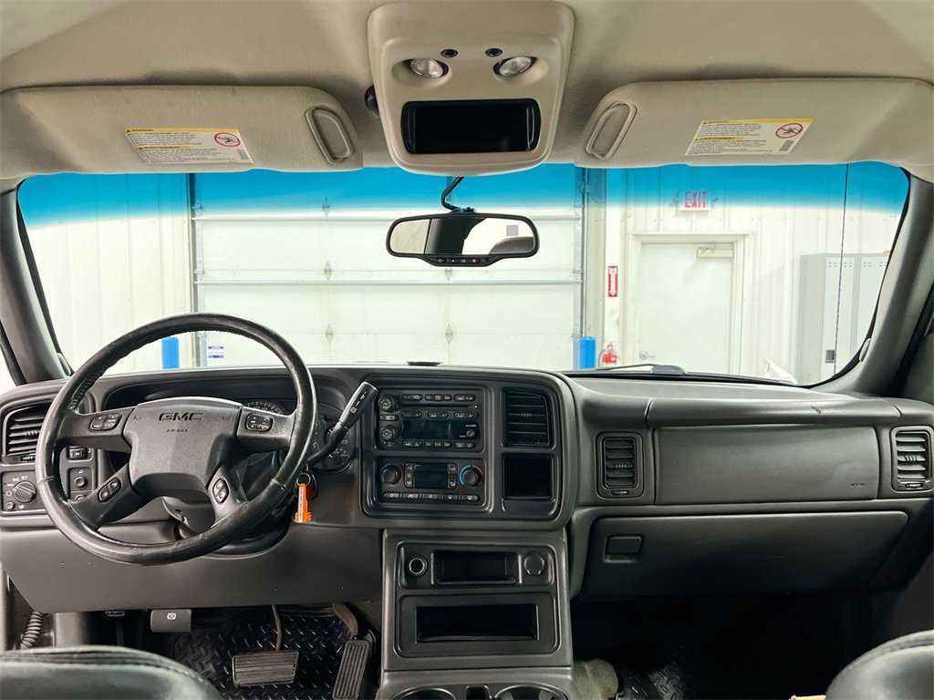 Used 2003 GMC Sierra 2500 SLT w/ SLT Preferred Equipment Group image 10
