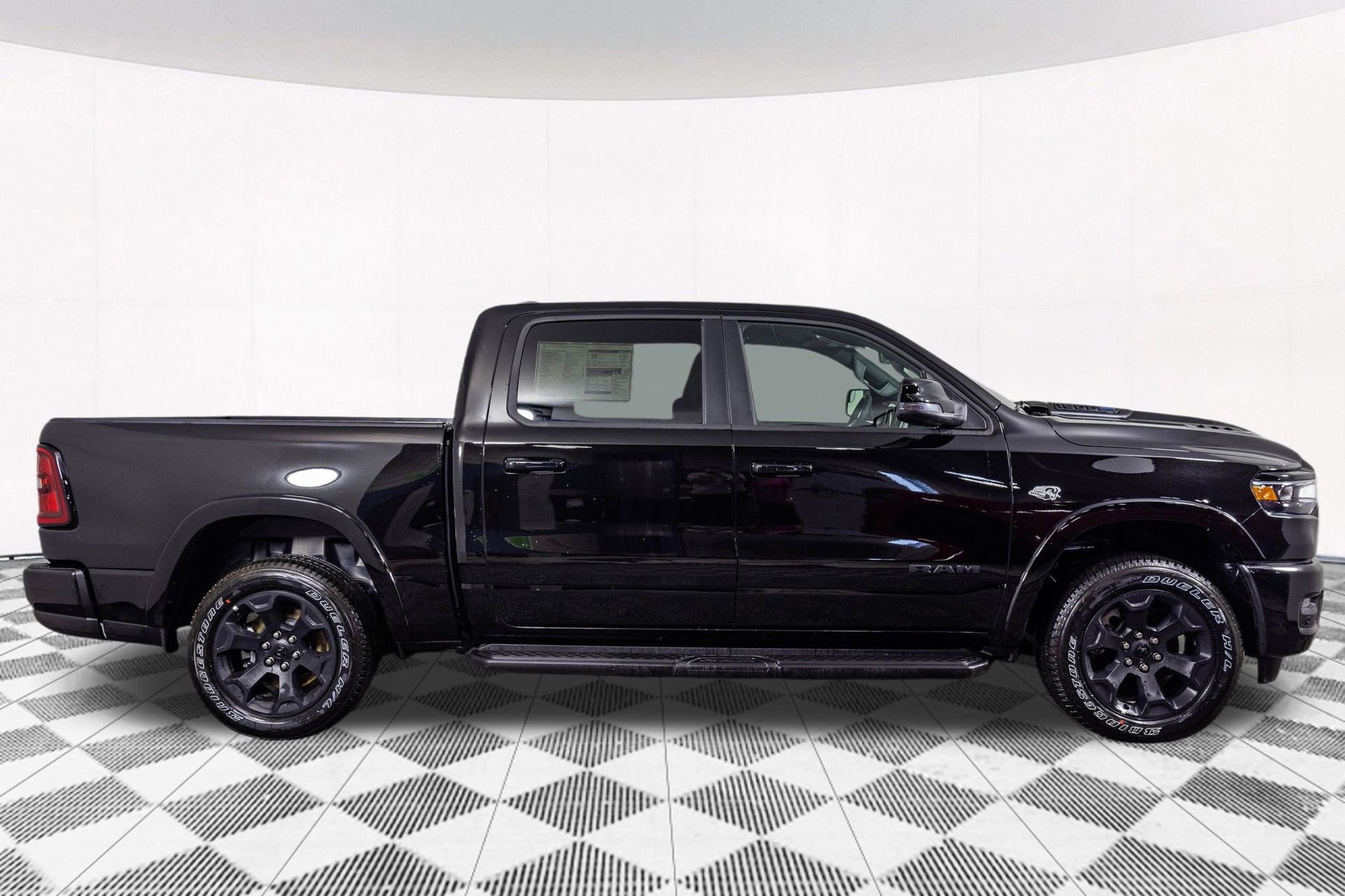 New 2026 RAM 1500 Big Horn AWD/4WD image 12
