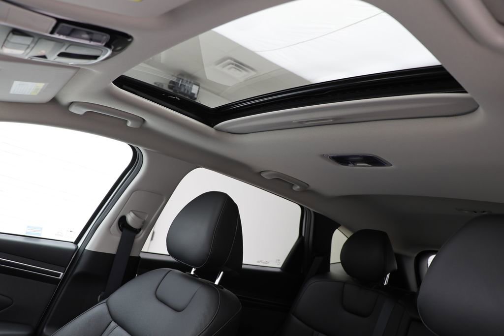 Used 2023 Hyundai Tucson SEL w/ Convenience Package image 17