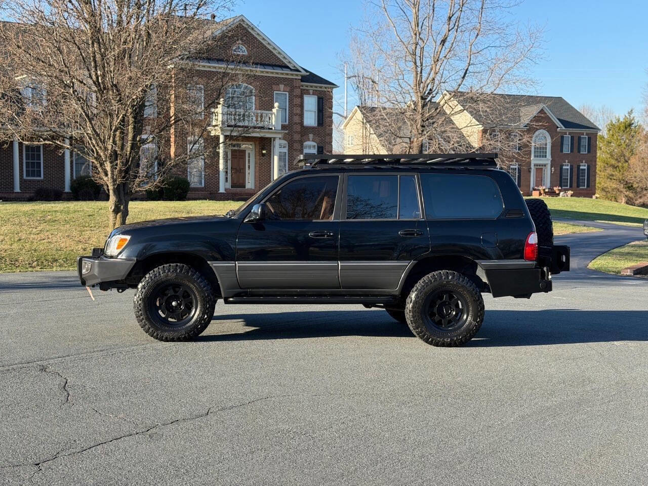 Used 2002 Lexus LX 470 Base 4WD 4dr SUV image 1