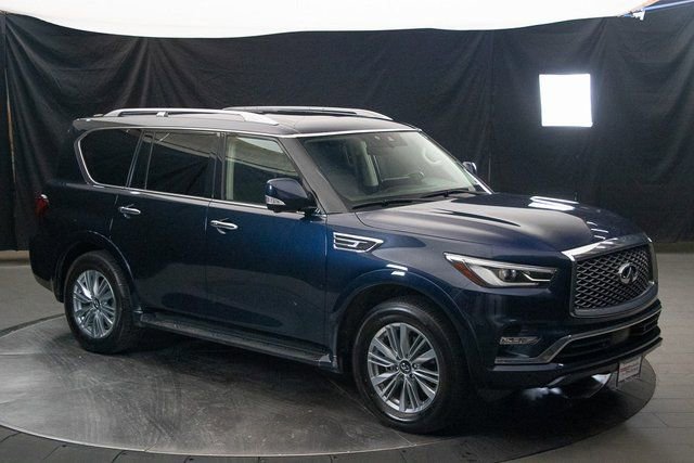 Used 2024 INFINITI QX80 Luxe image 2