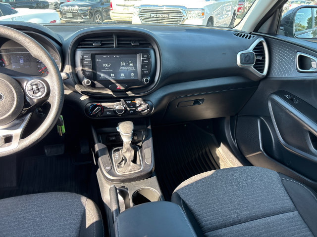 Used 2021 Kia Soul S w/ Paint Protection Package FWD image 12