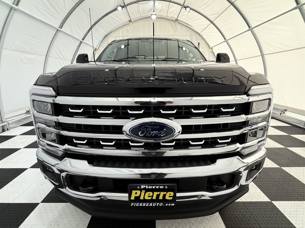 New 2026 Ford F350 4x4 Crew Cab Super Duty image 8