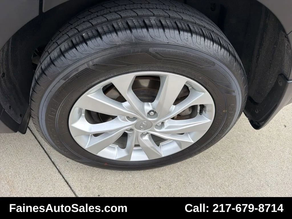 Used 2020 Hyundai Tucson SE w/ Winter Weather Package AWD/4WD image 29
