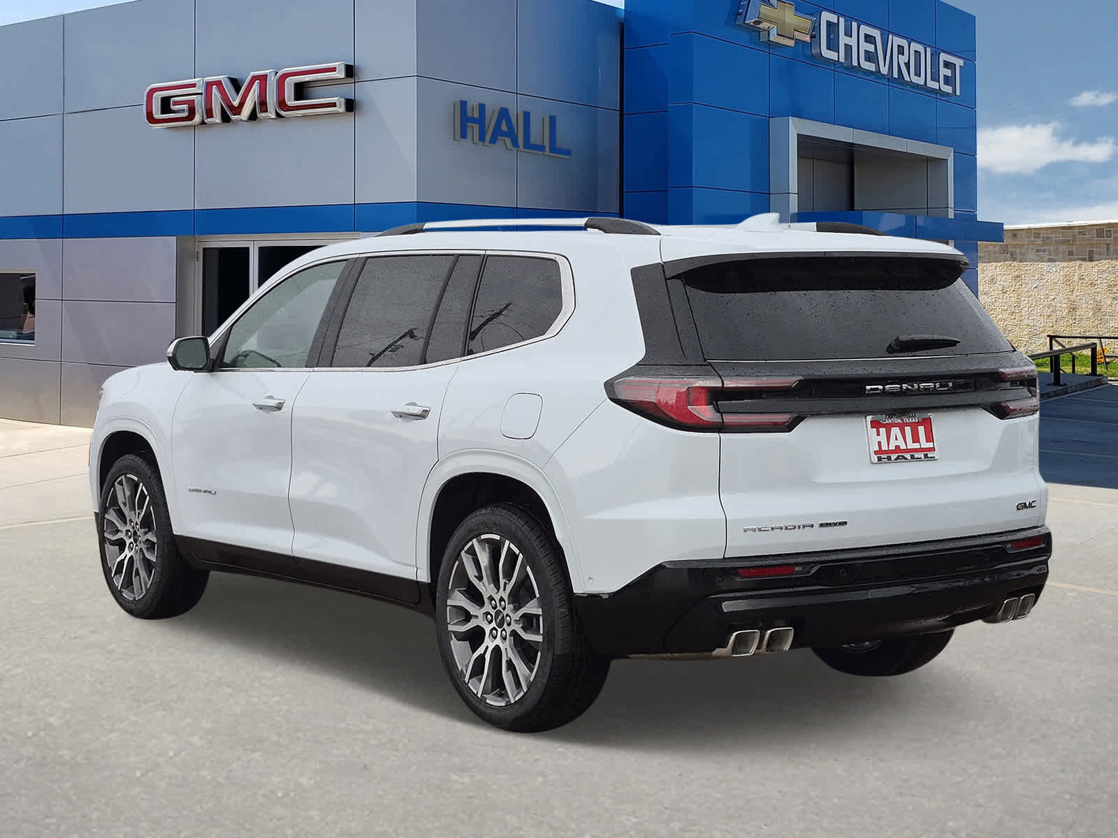 New 2026 GMC Acadia Denali Ultimate w/ LPO, Floor Liner Package image 3