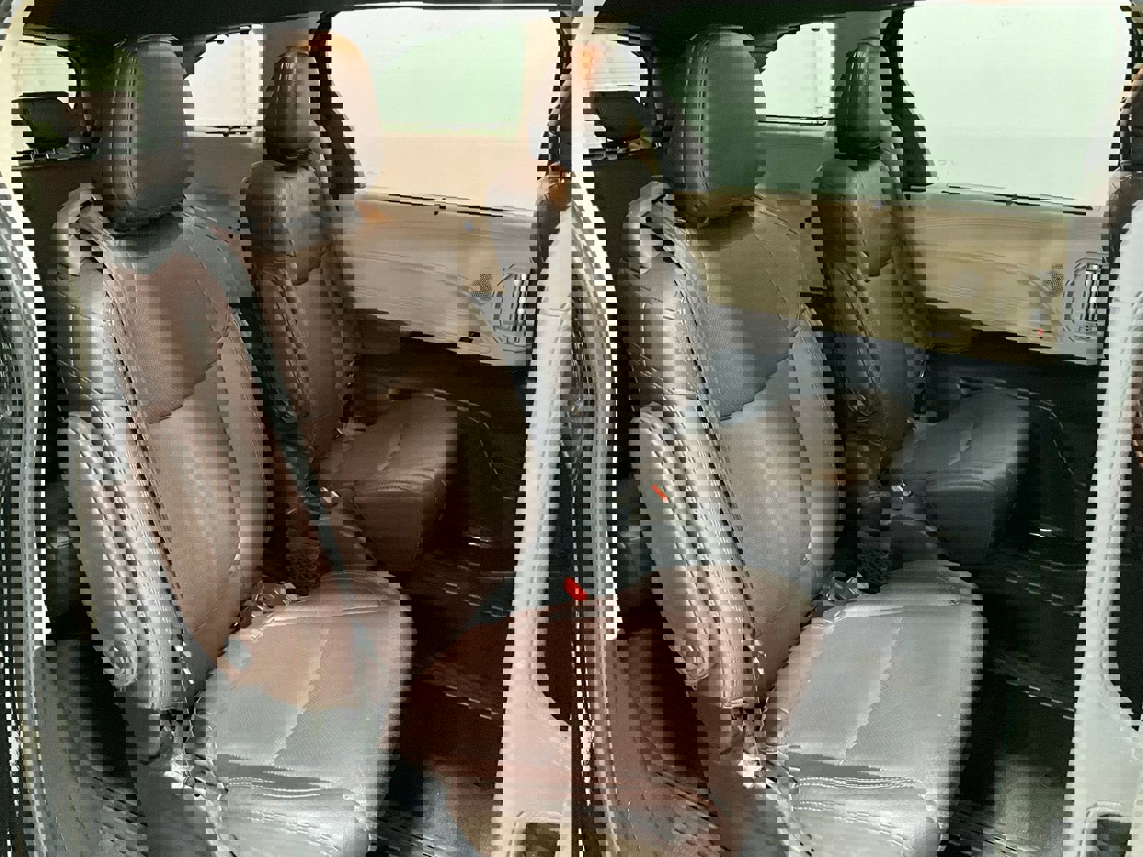 Used 2021 Toyota Sienna Limited image 22