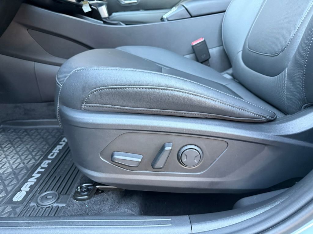 Used 2025 Hyundai Santa Cruz XRT image 13
