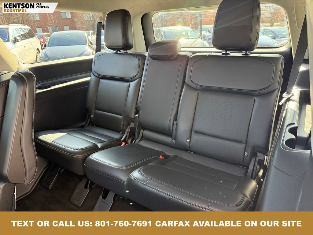 Used 2025 Ford Expedition Max Platinum image 40