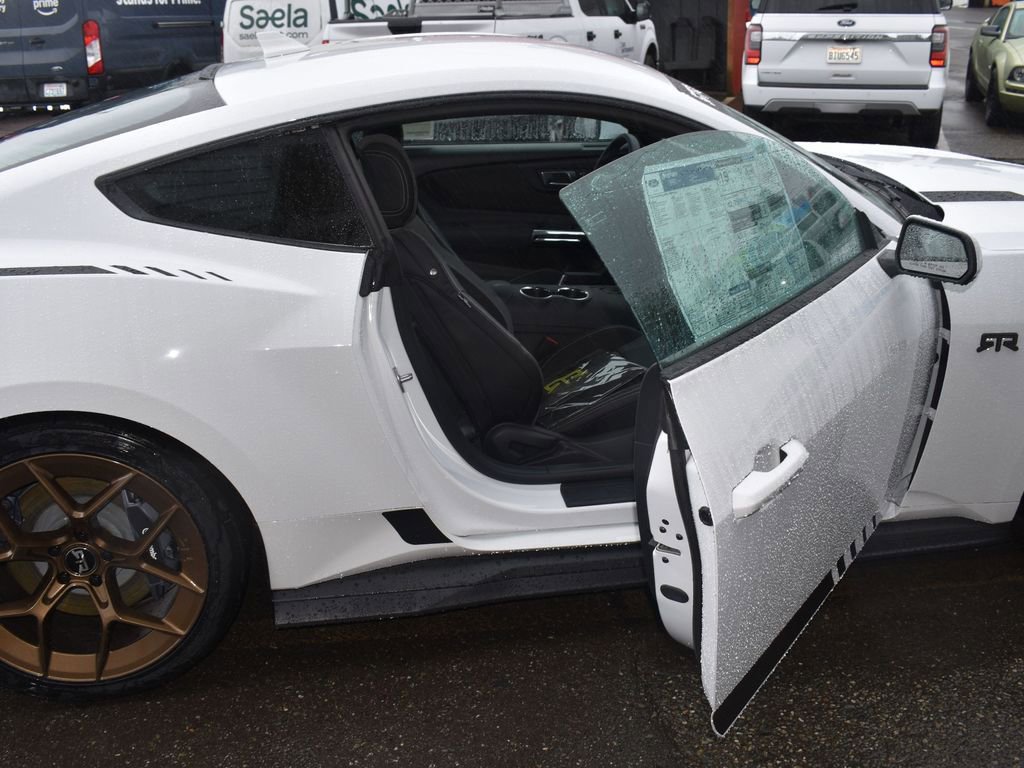 New 2025 Ford Mustang GT w/ GT Performance Package image 15
