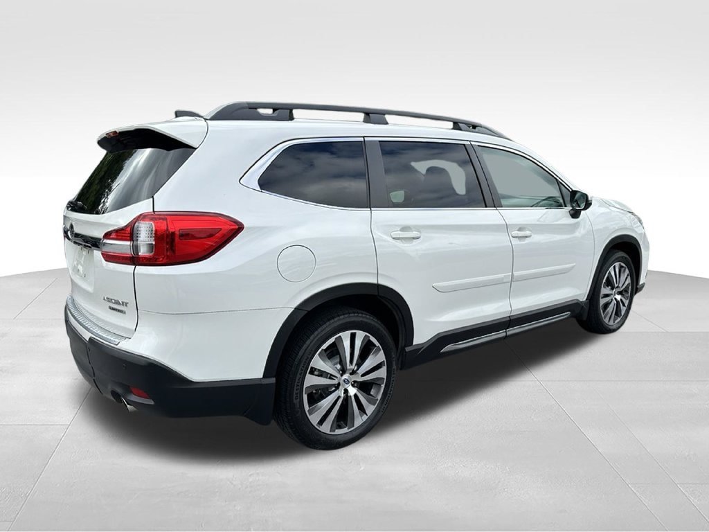 Used 2020 Subaru Ascent Limited w/ Technology Package AWD/4WD image 7