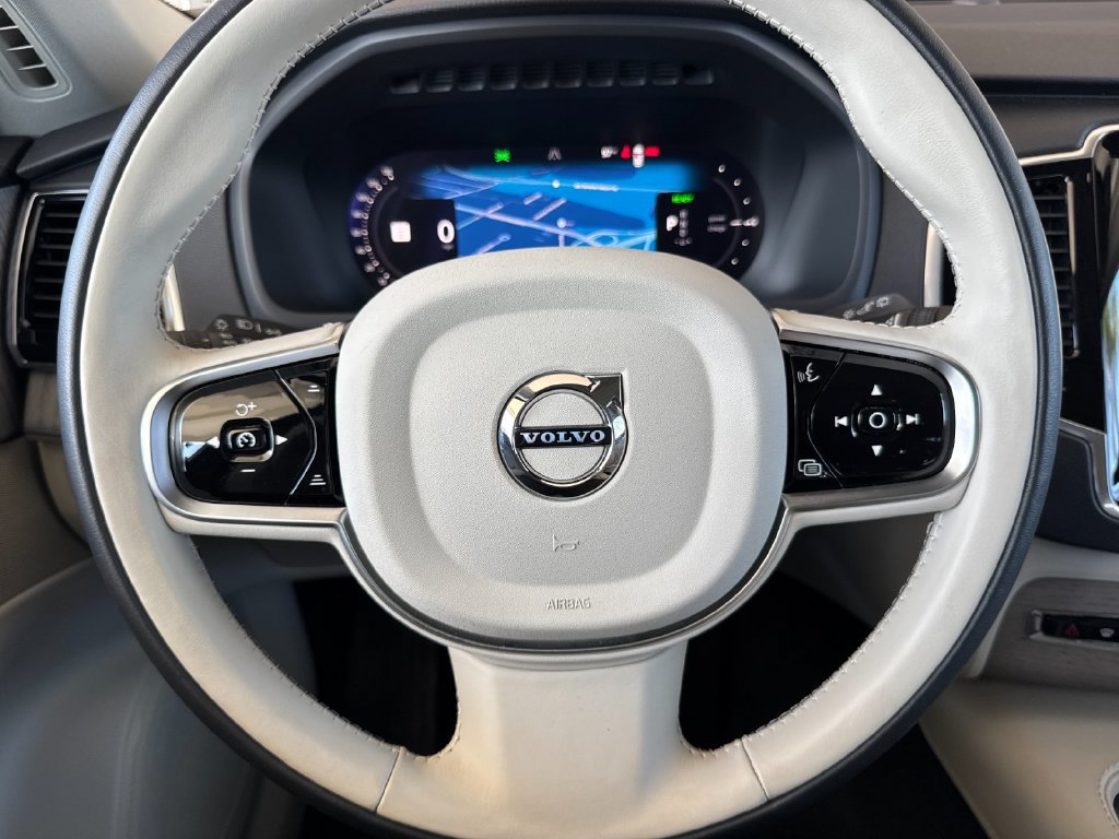 Certified 2025 Volvo XC90 T8 Plus w/ Protection Package Premier AWD/4WD image 24