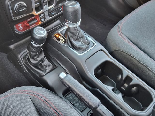 New 2026 Jeep Wrangler Unlimited Rubicon w/ Safety Group AWD/4WD image 18