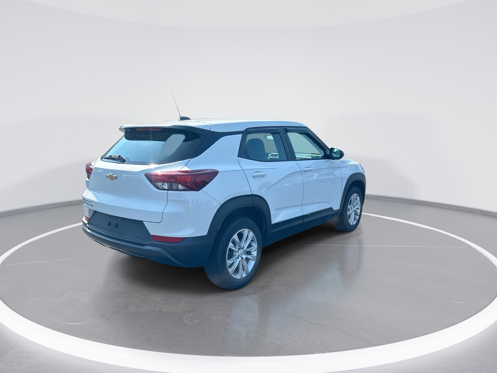 Used 2021 Chevrolet TrailBlazer LS AWD/4WD image 9