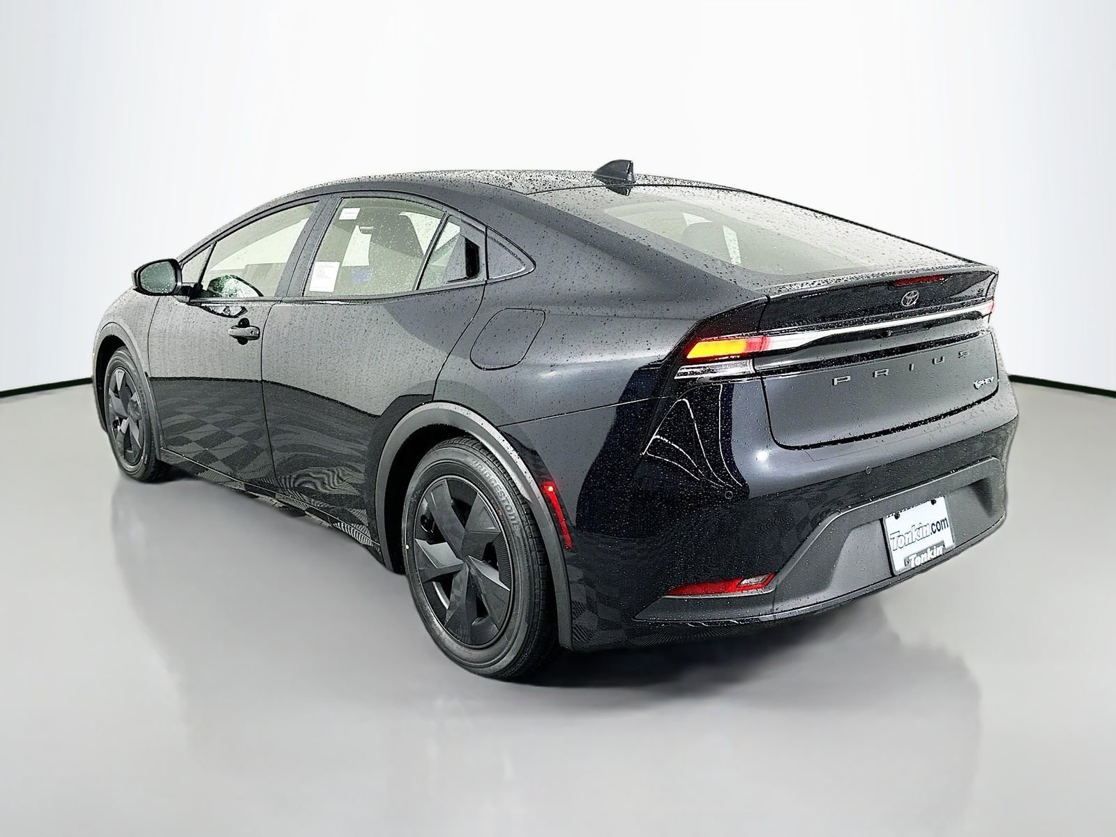 New 2026 Toyota Prius Plug-In Hybrid image 5