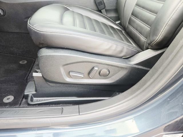 Used 2022 Ford Edge SEL w/ Convenience Package image 32