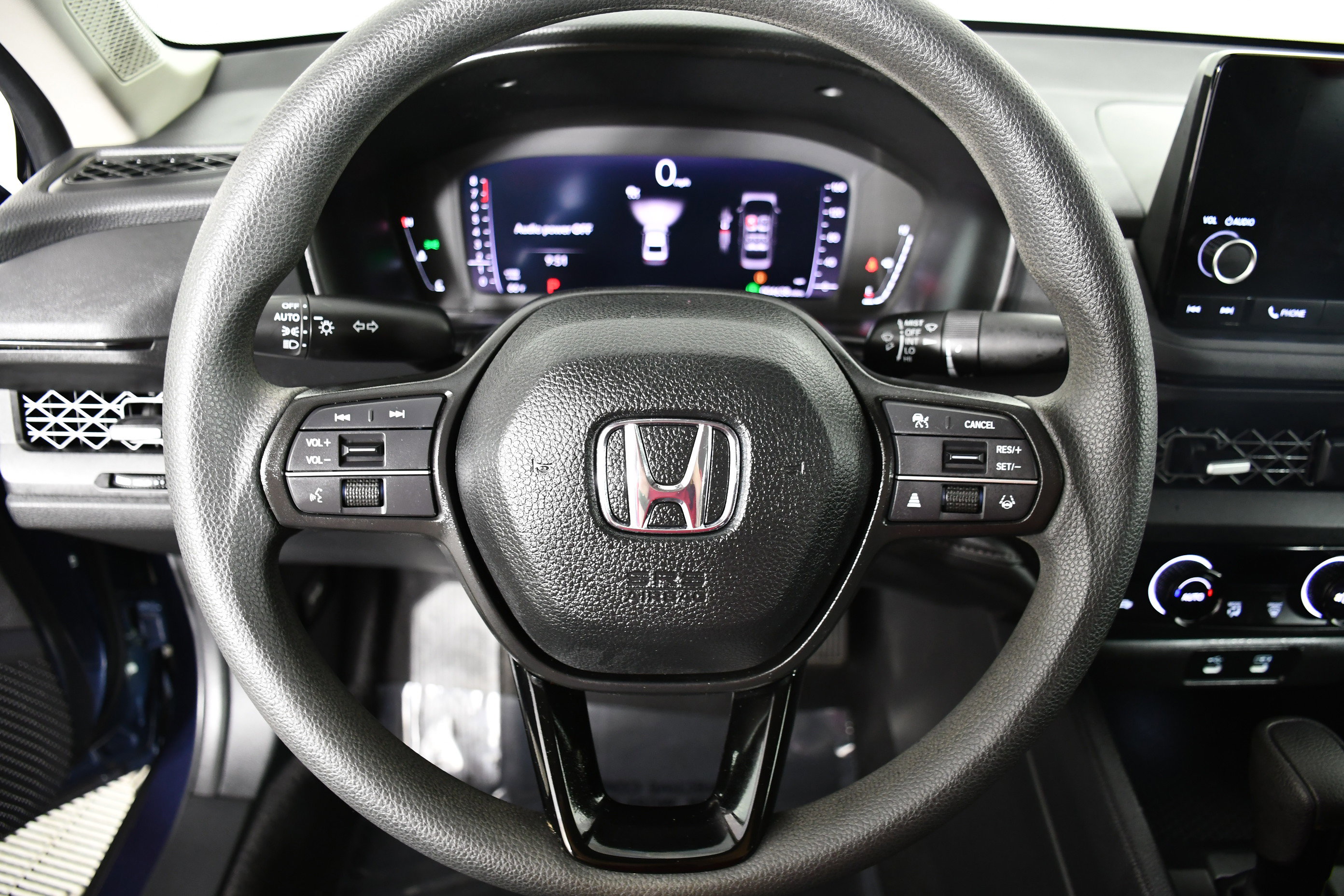 Certified 2025 Honda Accord SE image 13