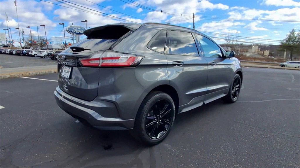 Used 2022 Ford Edge ST-Line image 8