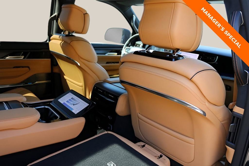 New 2025 Jeep Grand Wagoneer Series III w/ Quick Order Packagew 28T image 21