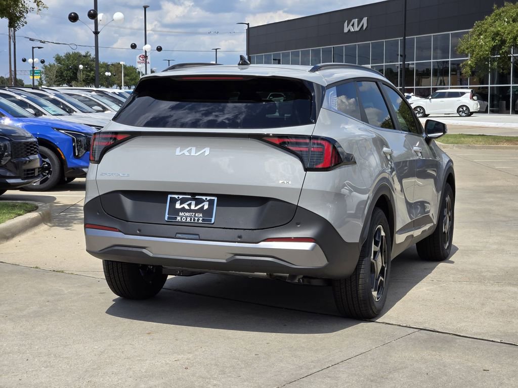 New 2026 Kia Sportage EX w/ EX Panorama Roof Package image 4