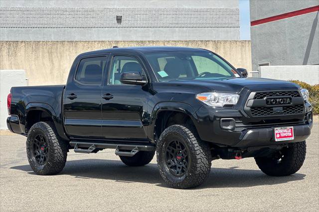 Certified 2022 Toyota Tacoma SR AWD/4WD image 5