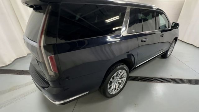 Used 2021 Cadillac Escalade ESV Premium Luxury Platinum w/ LPO, Radiant Package image 8