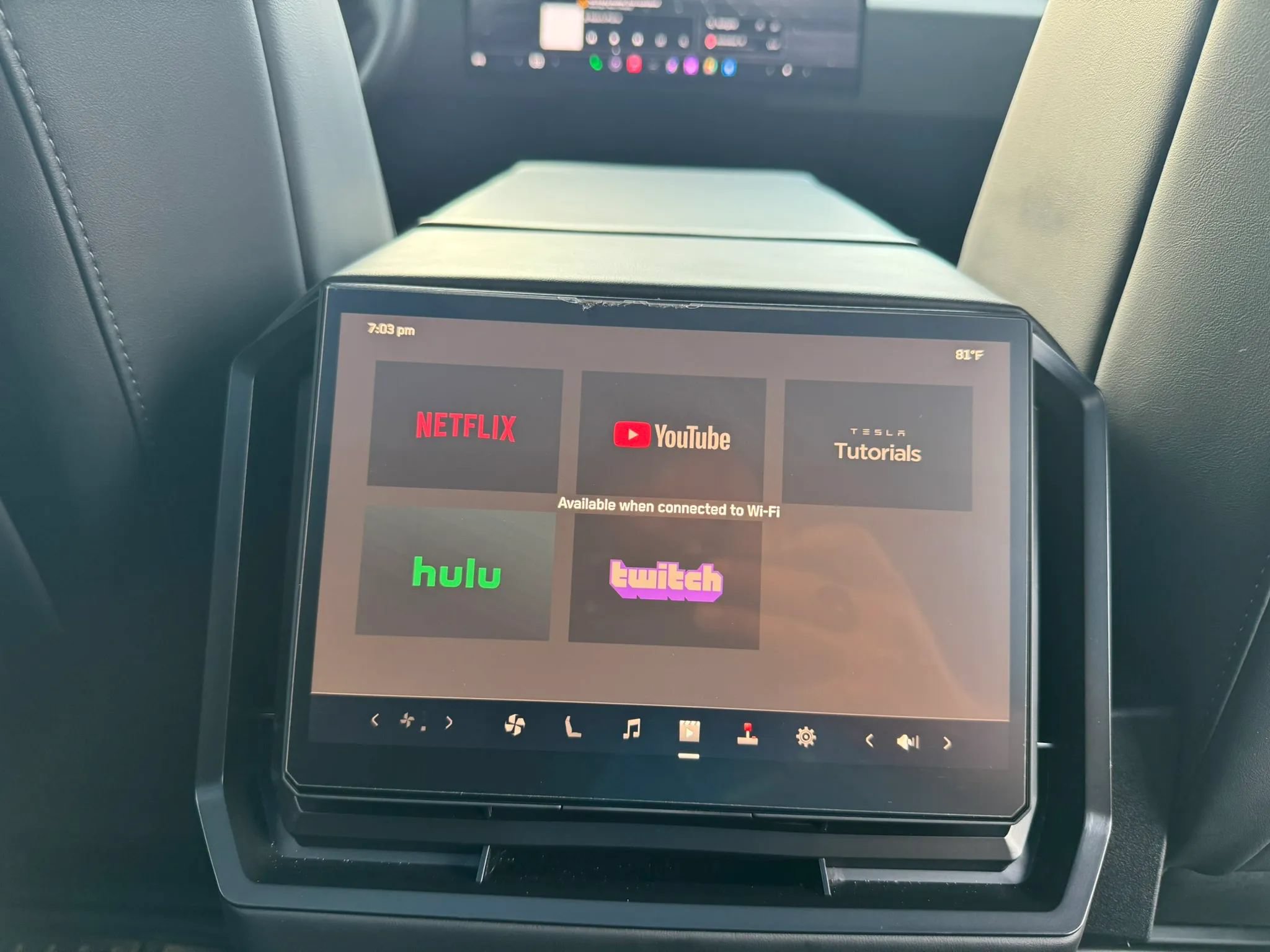 Used 2024 Tesla Cybertruck AWD Crew Cab image 28