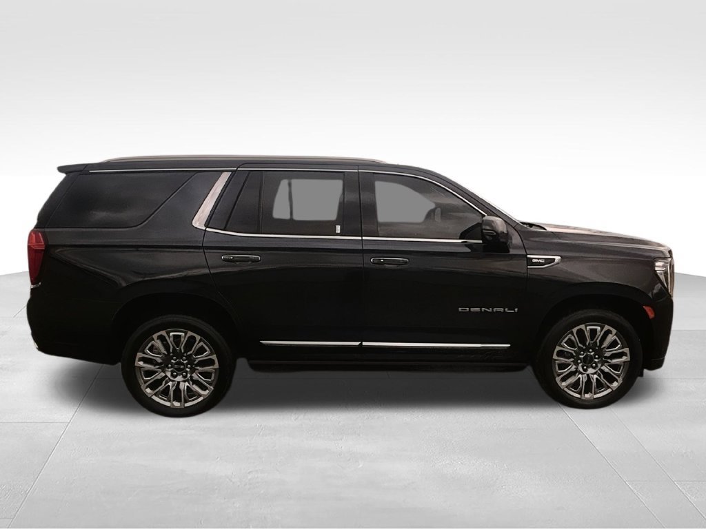 Used 2023 GMC Yukon Denali AWD/4WD image 9