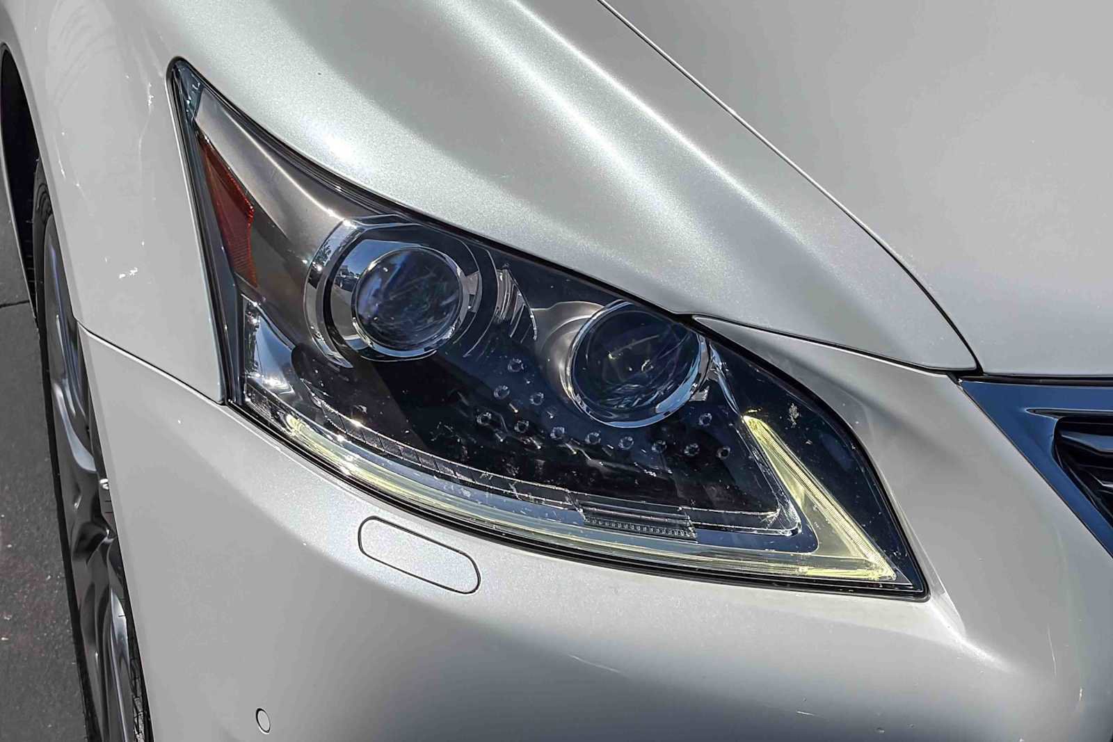 Used 2017 Lexus LS 460 w/ Comfort Package image 7