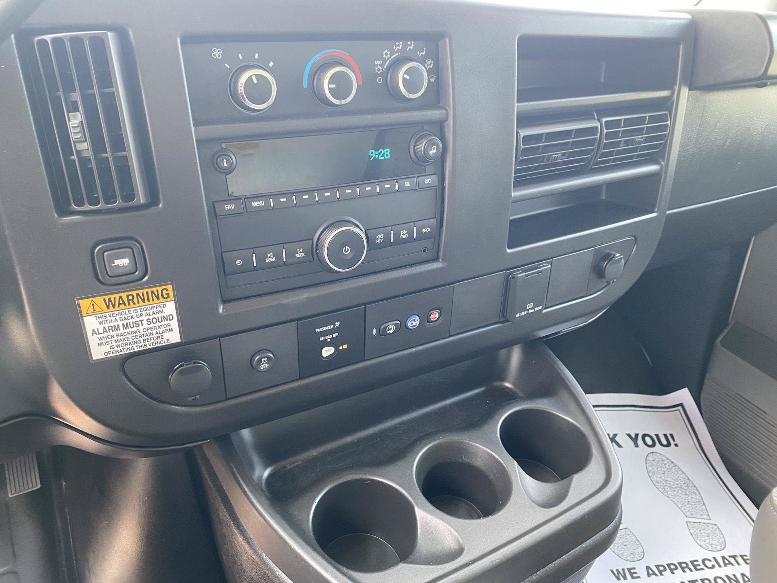 Used 2023 Chevrolet Express 3500 w/ Power Convenience Package RWD image 16