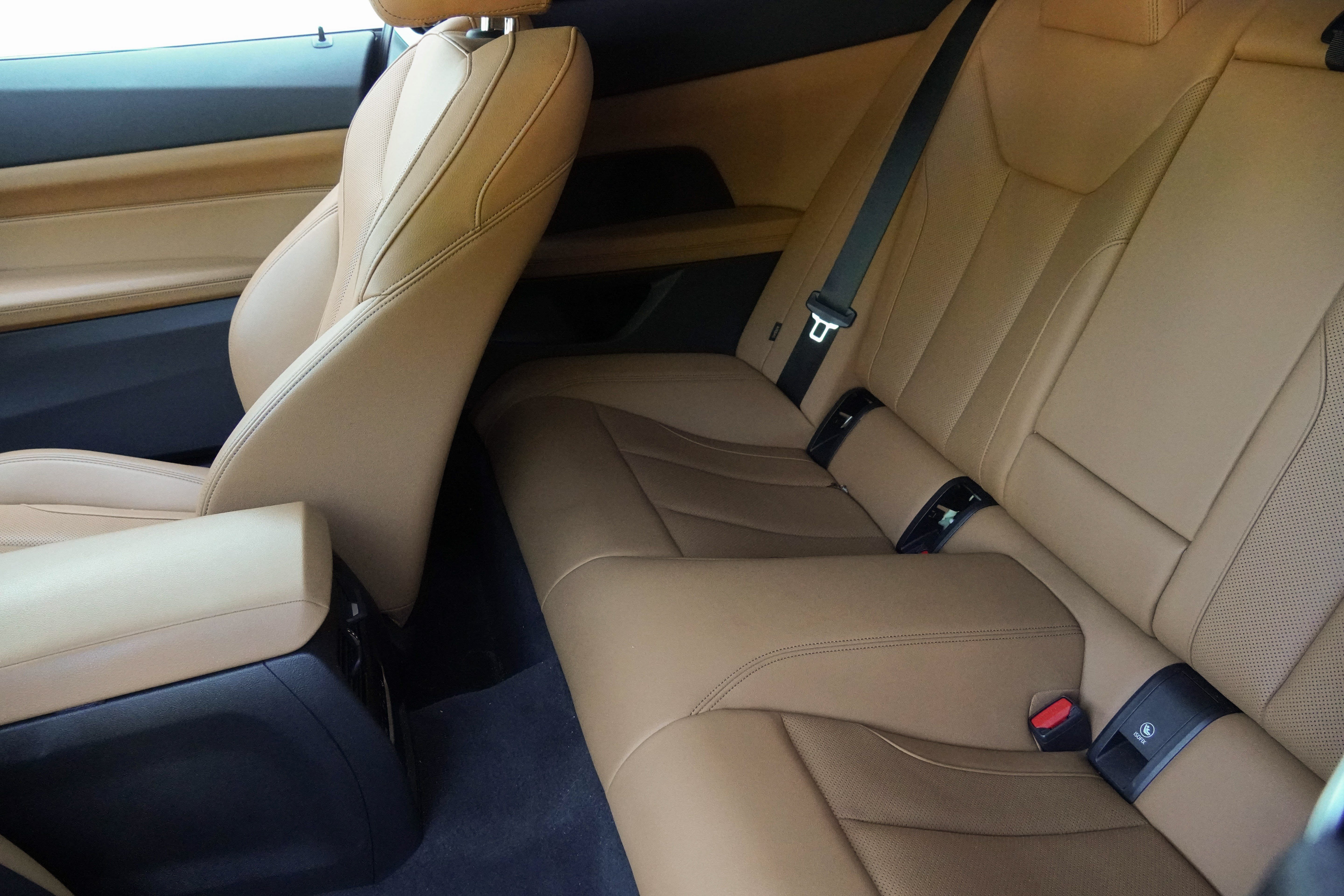 Certified 2024 BMW 430i Coupe w/ M Sport Package RWD image 33