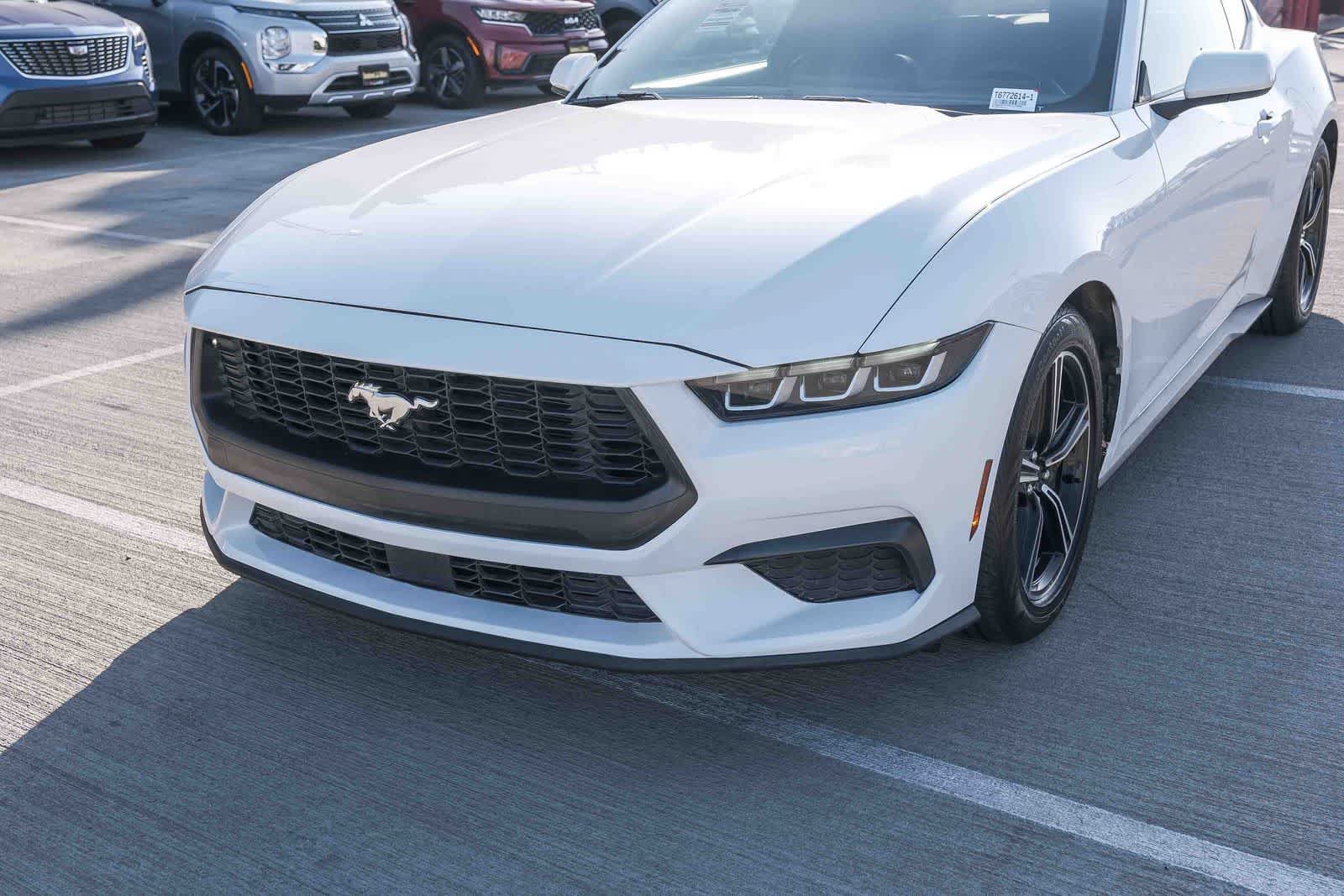 Used 2024 Ford Mustang Coupe RWD image 11