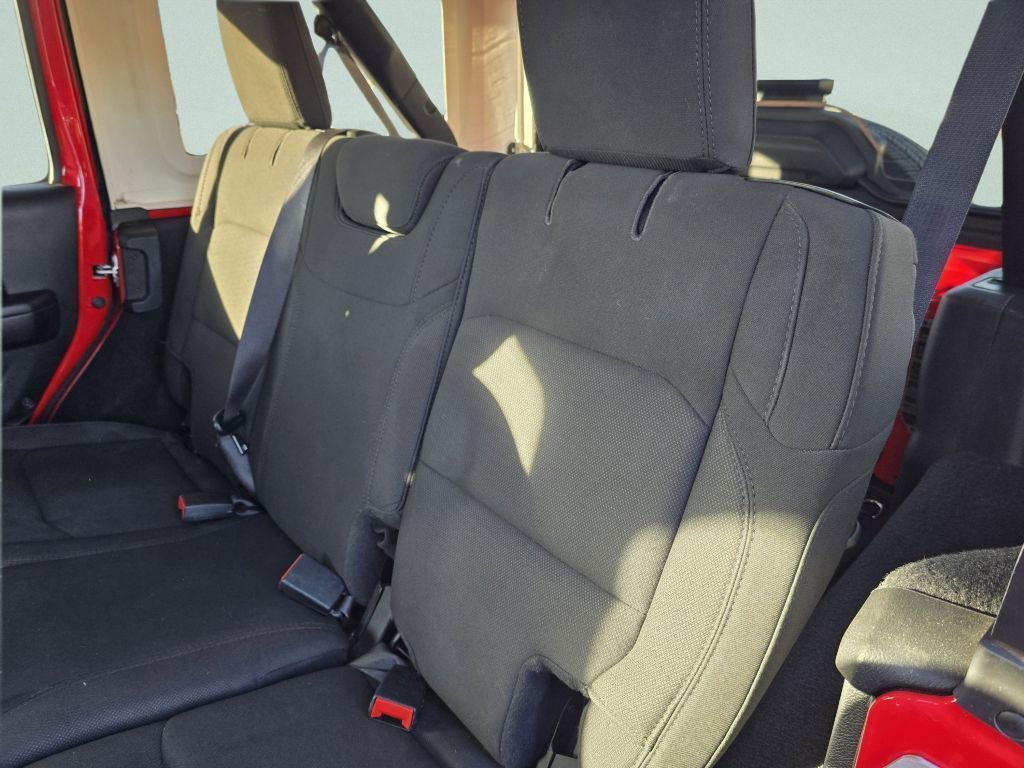 Used 2023 Jeep Wrangler Sport S image 29