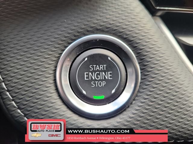 Used 2026 Chevrolet Equinox LT w/ Convenience Package II FWD image 32