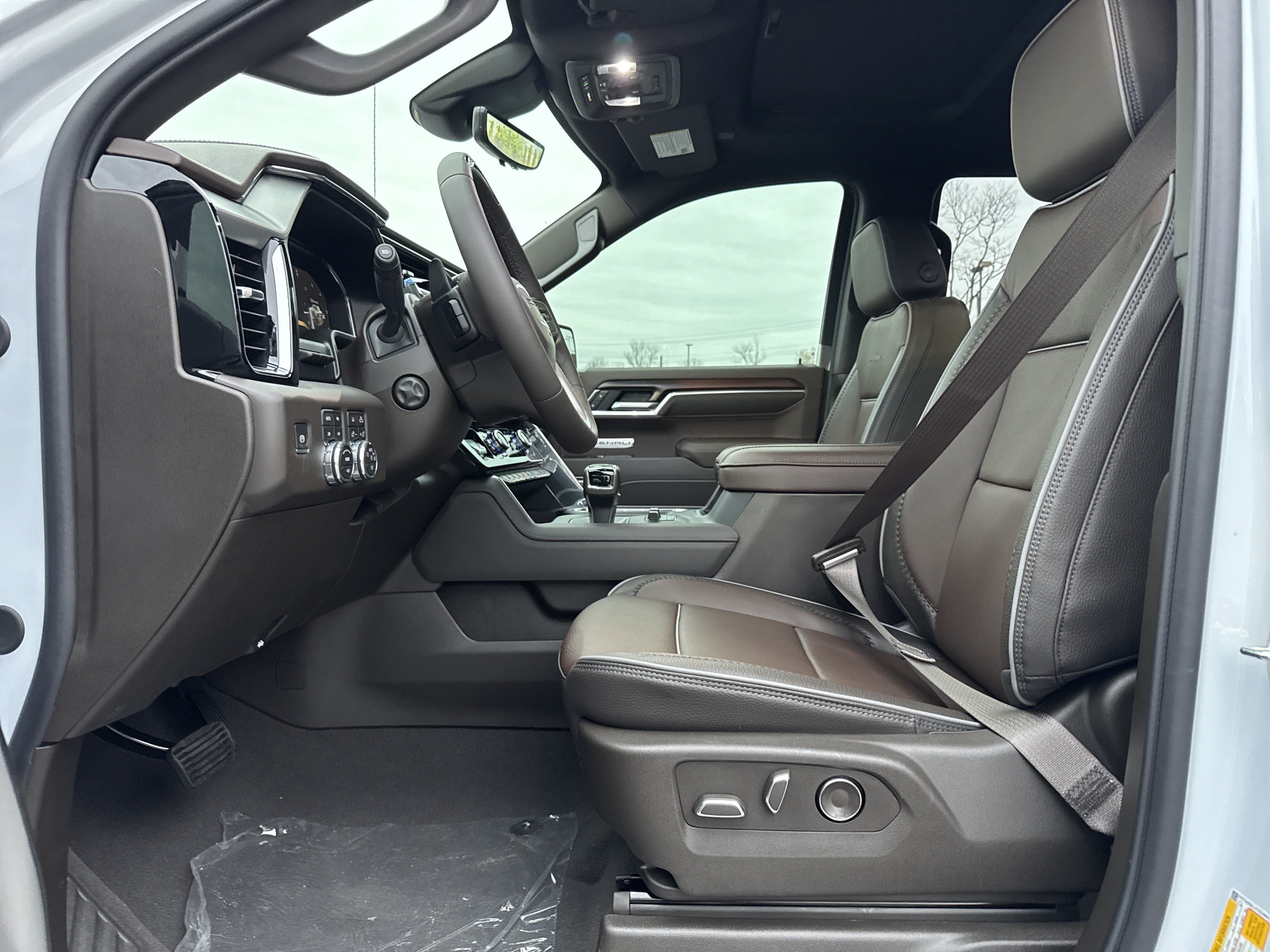 New 2026 GMC Sierra 1500 Denali AWD/4WD image 16