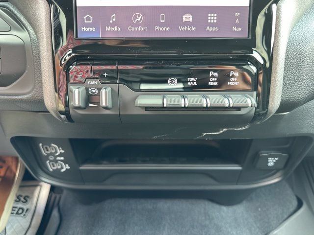 New 2026 RAM 2500 Warlock AWD/4WD image 18