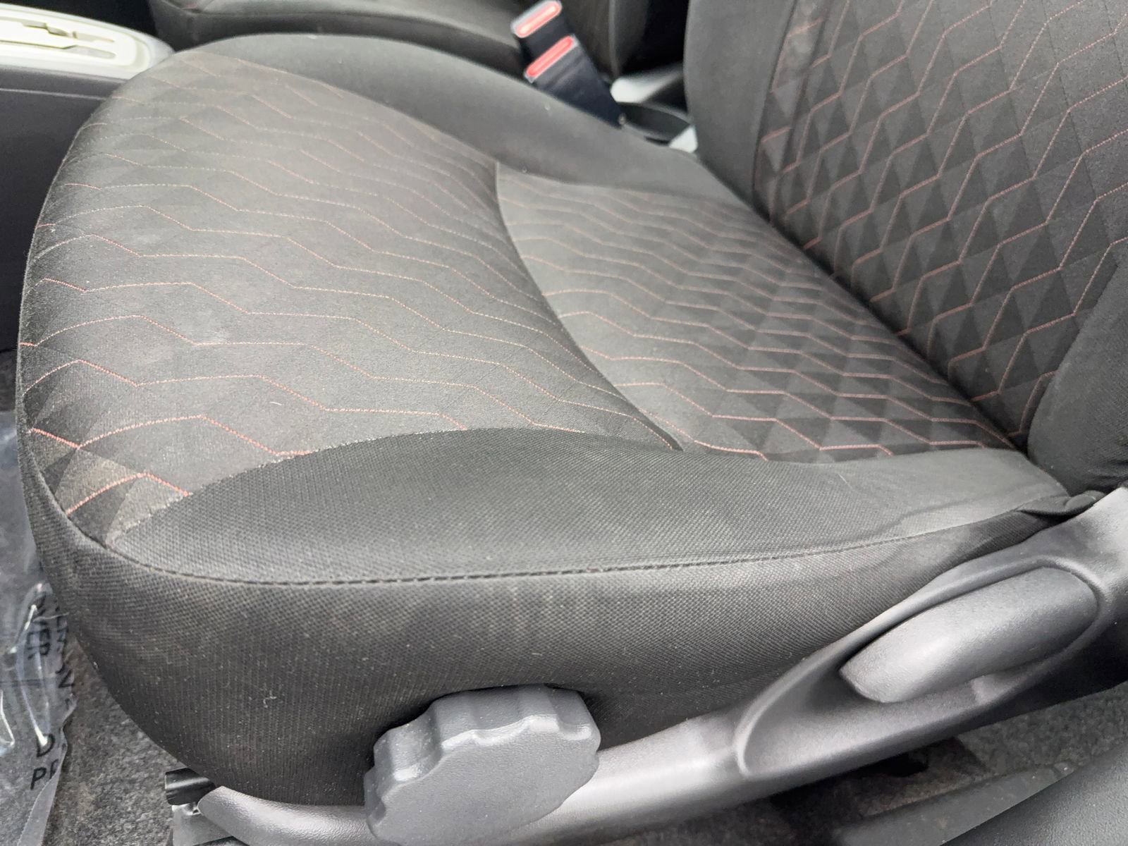 Used 2021 Mitsubishi Mirage LE image 35