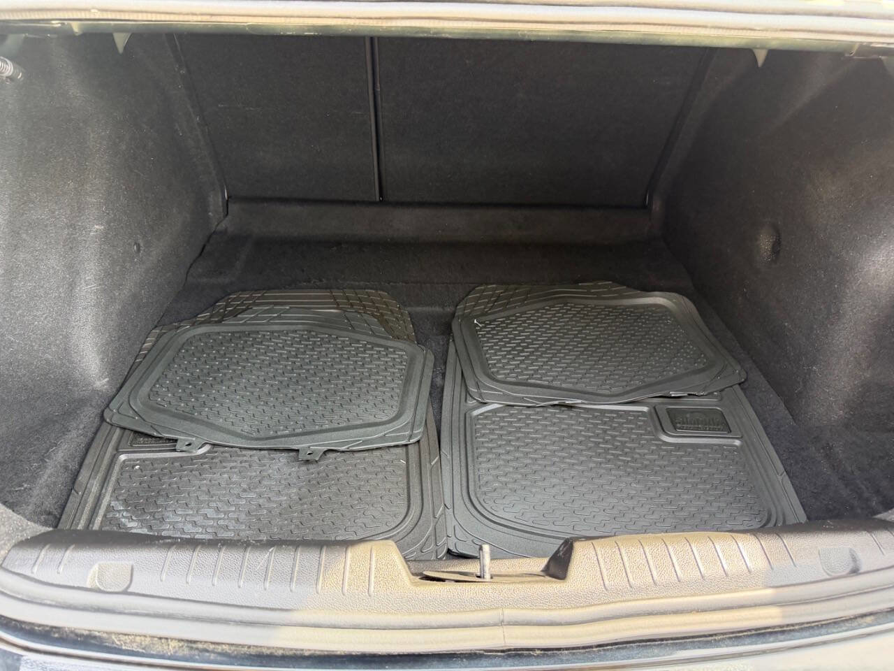 Used 2011 Chevrolet Cruze LTZ FWD image 13