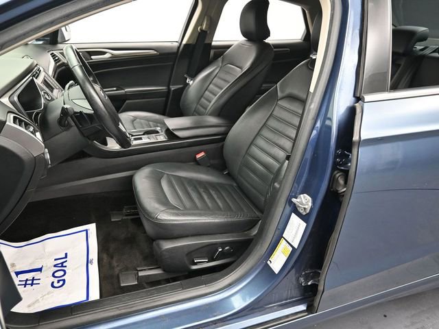 Used 2018 Ford Fusion SE image 10