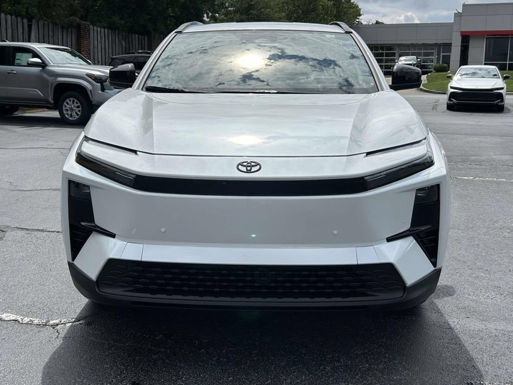 New 2026 Toyota C-HR AWD/4WD image 8