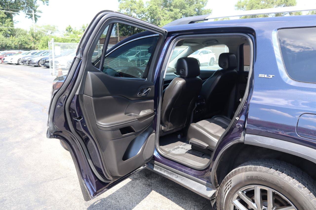 Used 2017 GMC Acadia SLT AWD/4WD image 16